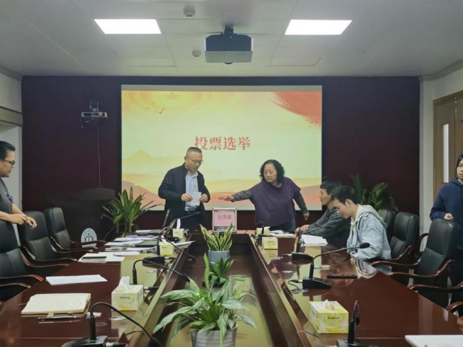 525d205de8d6a6c5849c082a928f7c1b